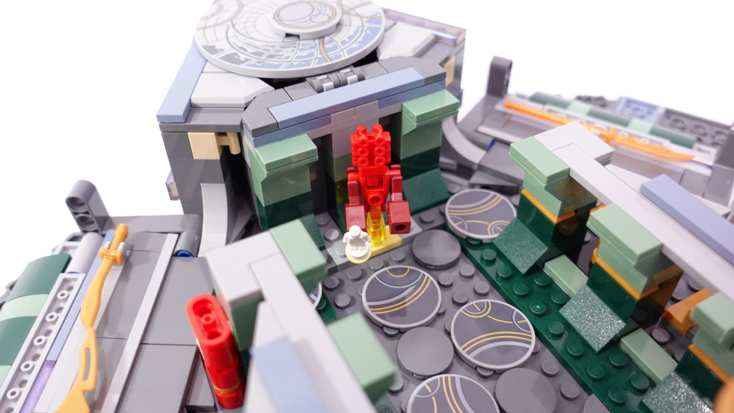 Review LEGO Marvel 76156 Rise Of Domo (The Eternals) - HelloBricks